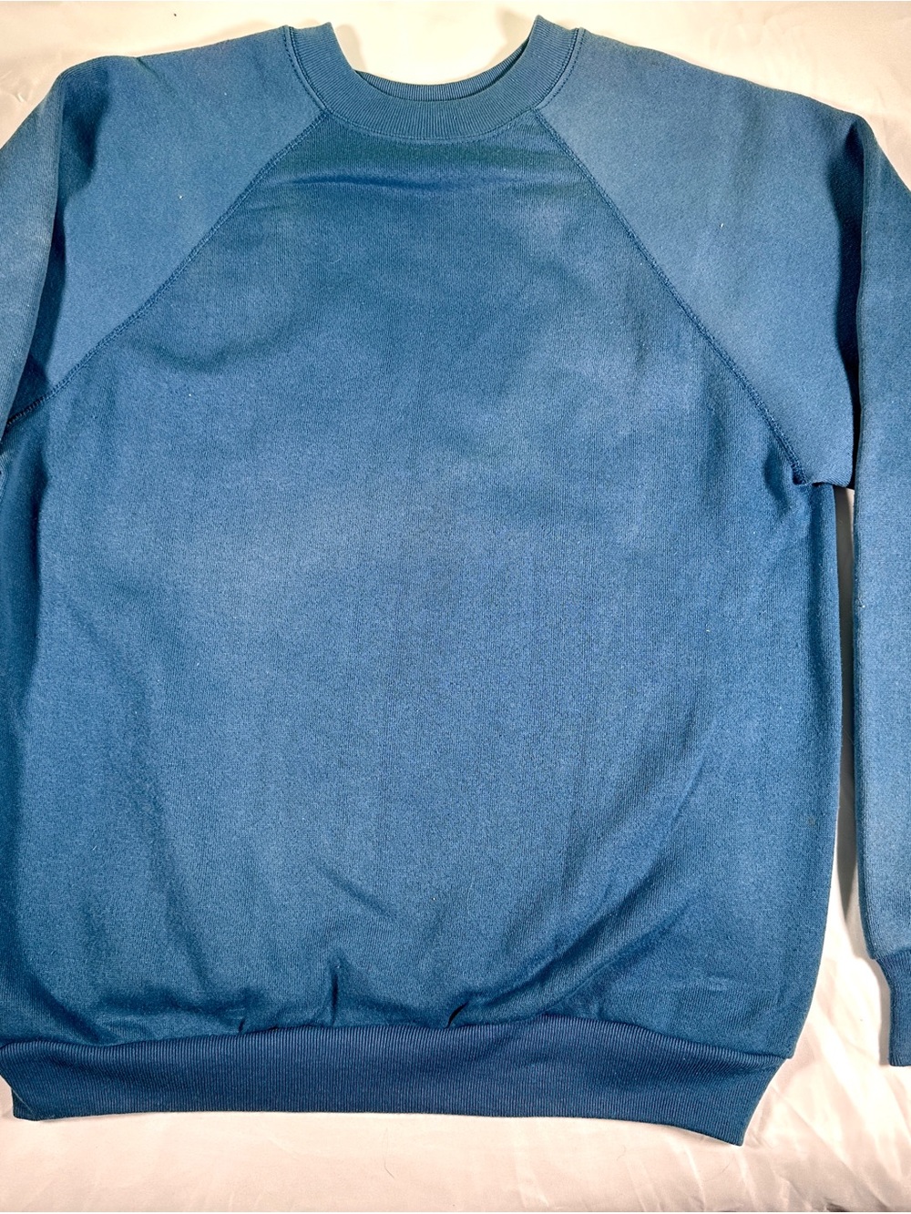 Vintage 90’s Tultex crewneck sweatshirt USA made medium sun faded.